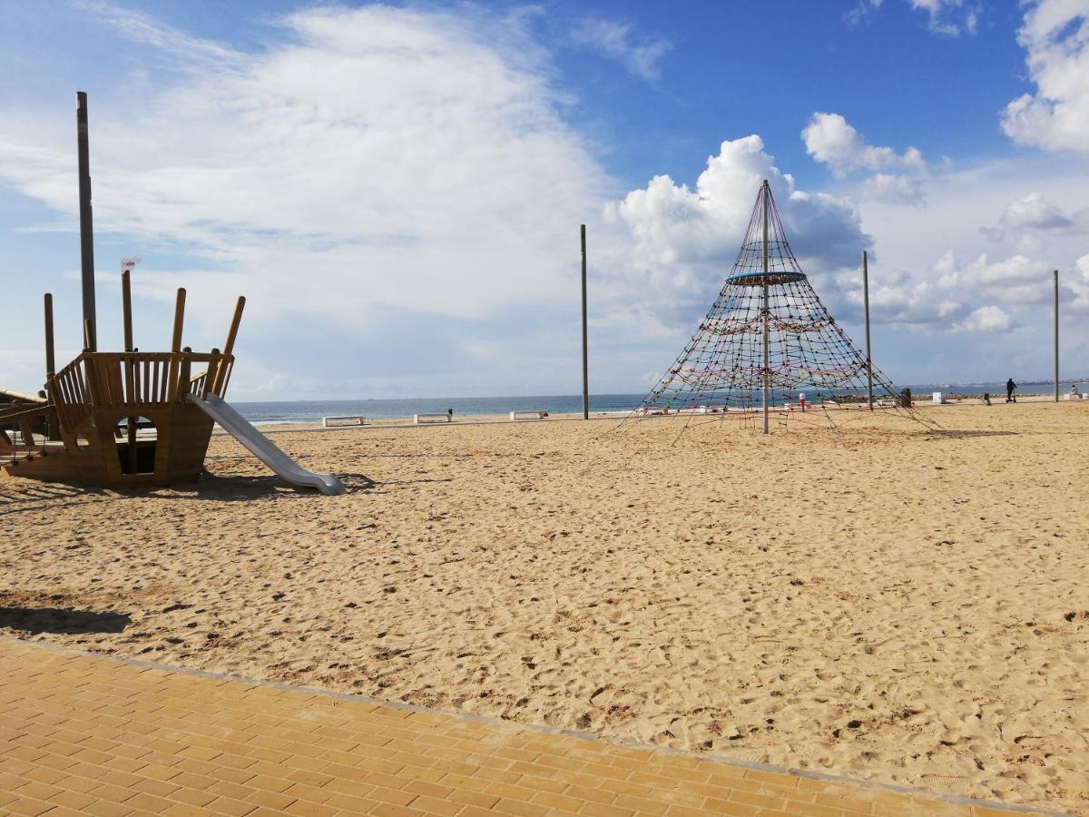 Ocean View Apartment Кошта-да-Капаріка Екстер'єр фото